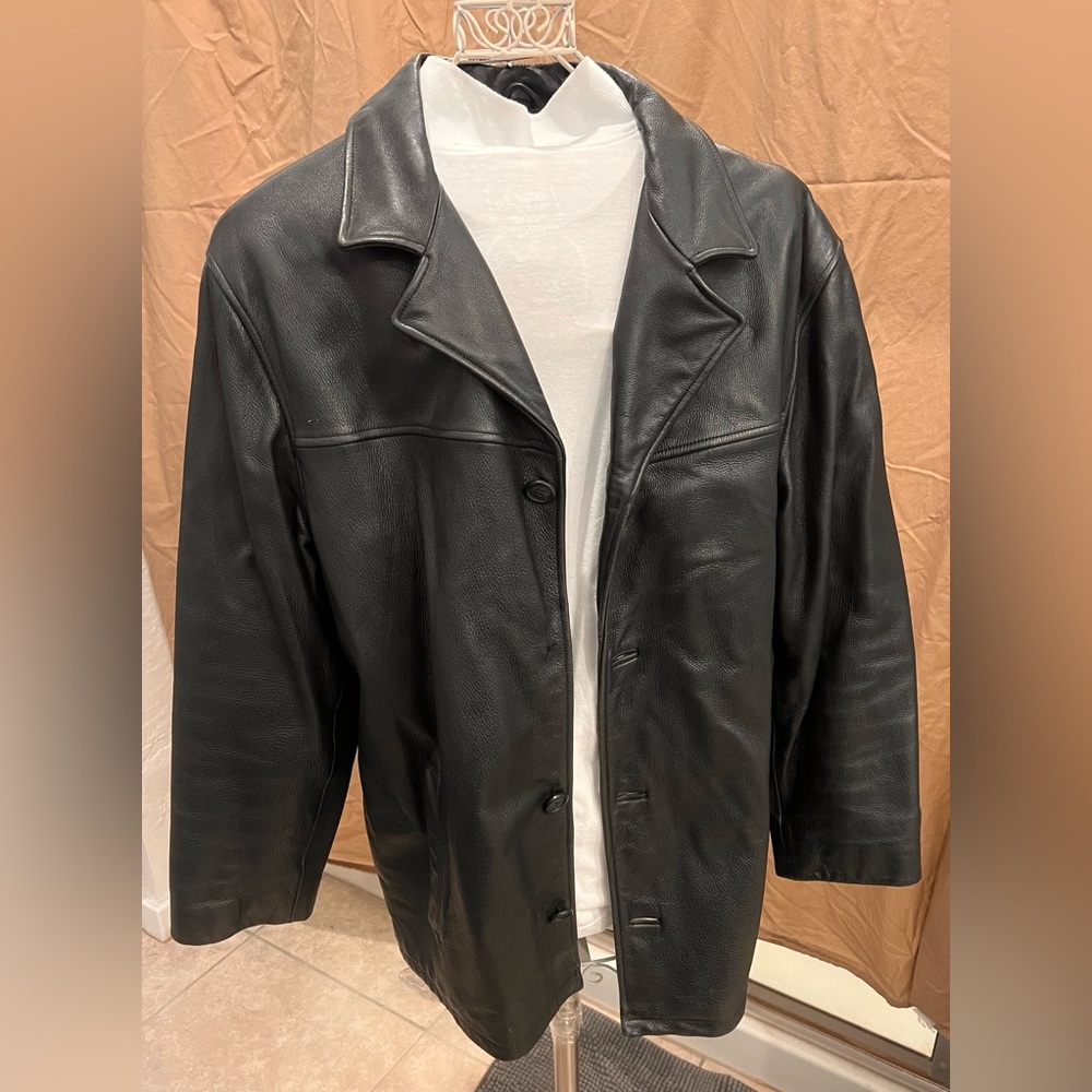 London Fog Black leather Coat Classic Style